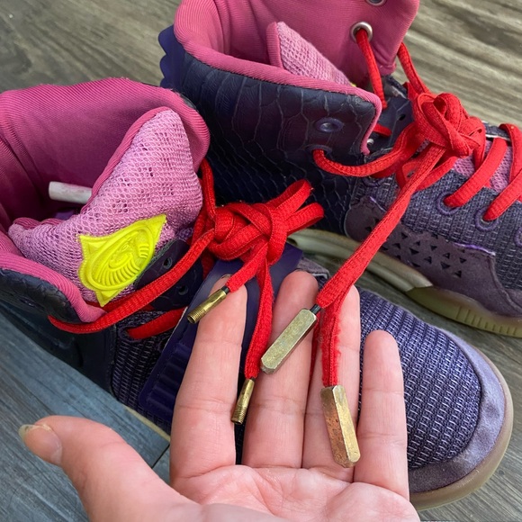 Nike Kobe VI Protro PE Reproduces Air Yeezy II 'Cheetah' Style - Picture 9 of 10